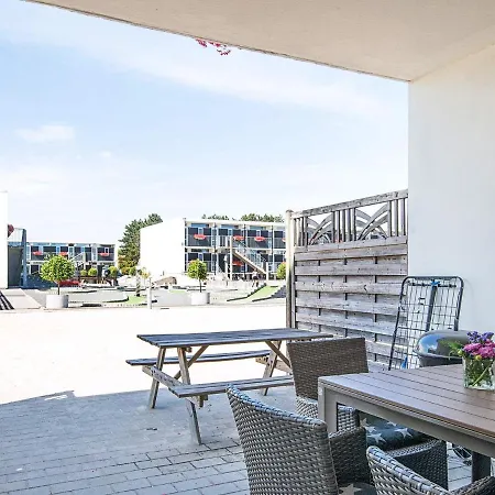 Lxxv Appartement *